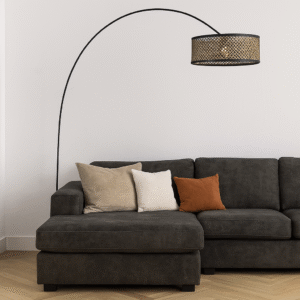 Laagste prijs - Steinhauer VloerlampCurve zwart met rotan kap Ø 50cm - 4261ZW